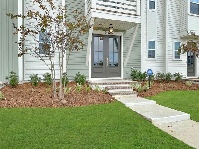 Photo - 260 Symphony Ave