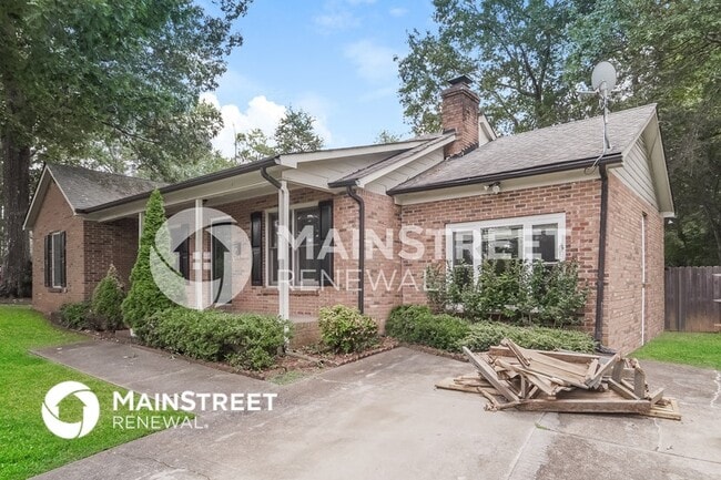 Photo - 1111 Woodhaven Dr