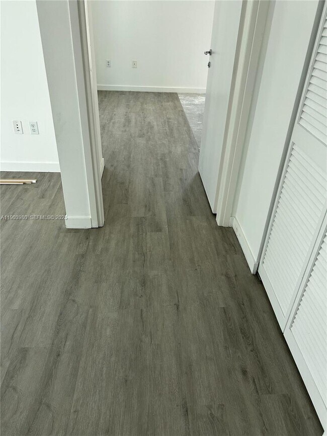 Photo - 300 S Biscayne Blvd Unit 3202