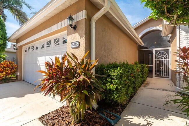 Photo - Beautiful 2-Bed Pool Home with Deeded Golf...