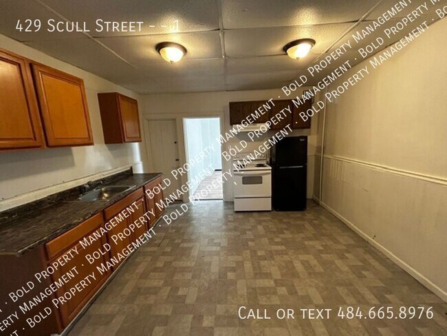 Photo - 429 Scull St Unidad 1