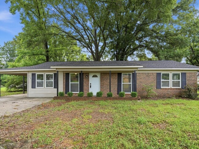 Building Photo - Charming 3BR/1BA Home in Decatur, AL
