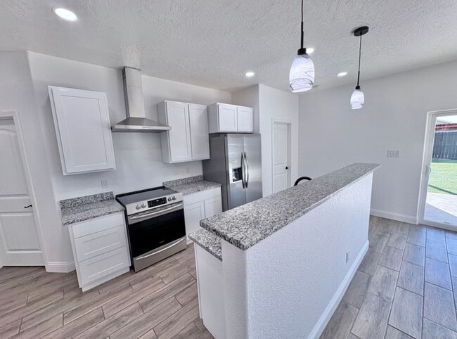 Photo - 1207 W Ave P