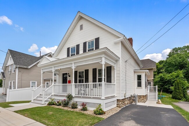 Photo - 16 Devens St