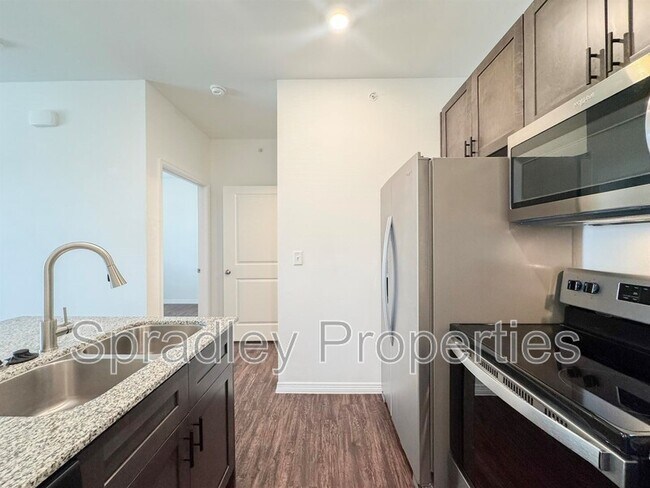 Photo - 1124 W Ave O Unidad Apt 1206