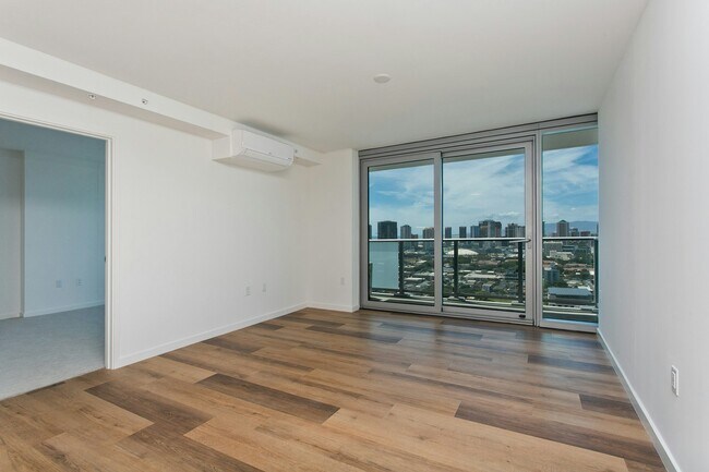 Photo - 1515 Liona St Unit 3102