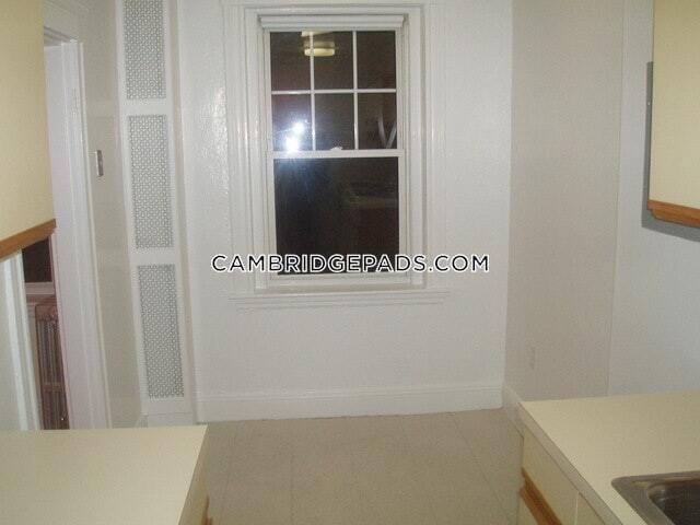 Photo - 18 Chauncy St Unit 3