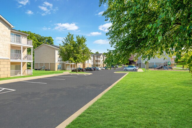 Crown Point at Sunset Drive - Salisbury