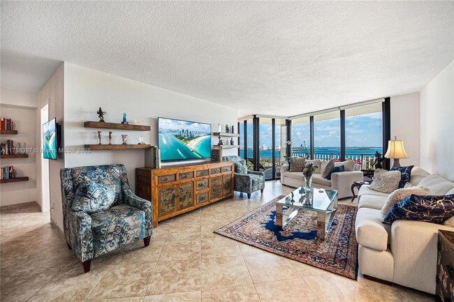 Photo - 2000 Towerside Terrace Rental
