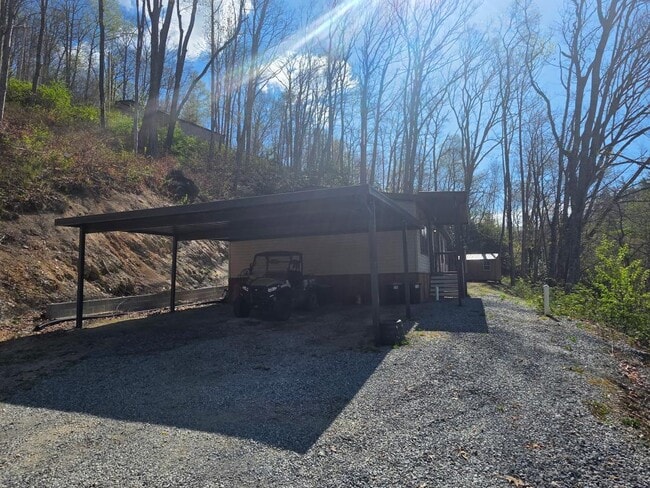 Photo - 107 Huckleberry Knob Ln