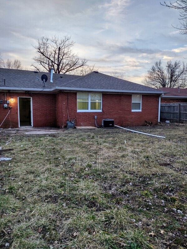 Photo - 7909 Southfield Dr