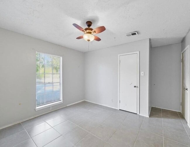 Photo - 24710 Glen Loch Dr