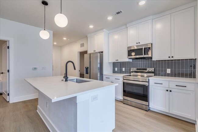 Photo - 3000 Duval St Unit 202