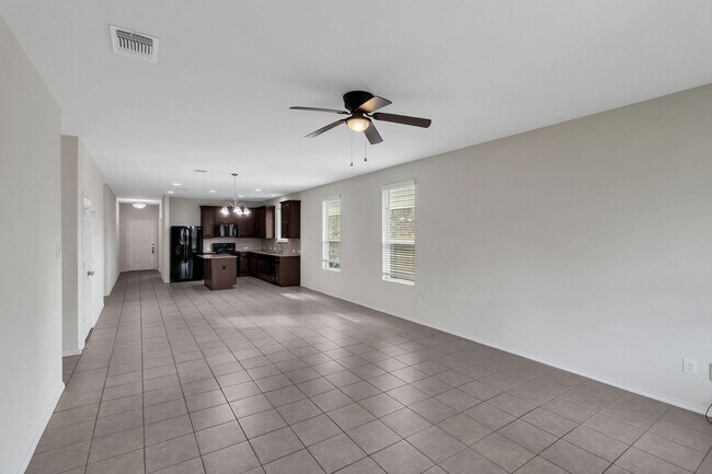 Photo - 5216 Cressler Ln