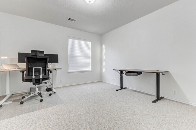 Photo - 25702 Caddo Passway