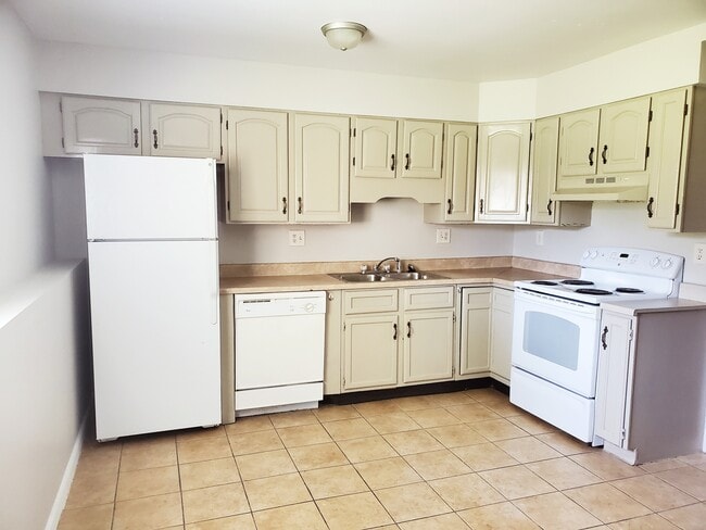 Photo - Eastcrest Apartments