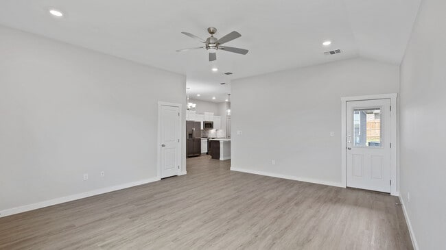 Photo - 1303 Antelope Trl Unidad B