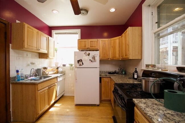 Photo - 6308 N Glenwood Ave Unit 2