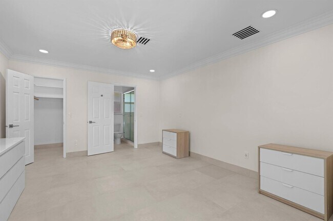 Photo - Southeast 7th Avenue, Pompano Beach, FL 33060 - 3 BR 3 BA house