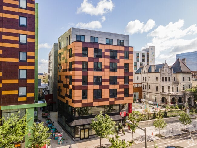 Photo - 3939 Chestnut Street