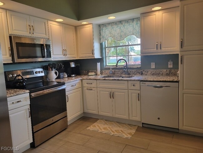 Photo - 14983 Rivers Edge Ct Unit 231