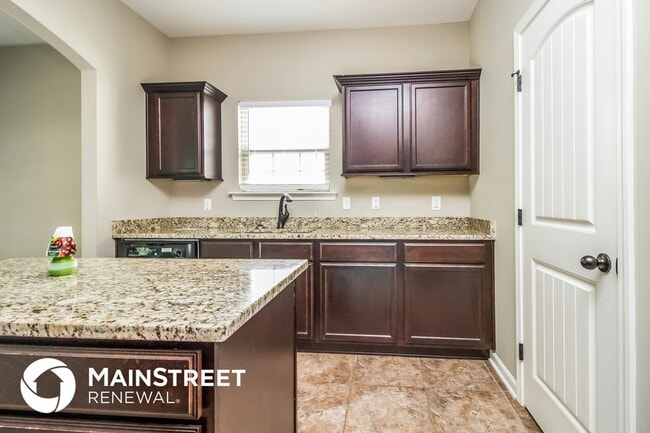Photo - 762 Holland Ridge Dr