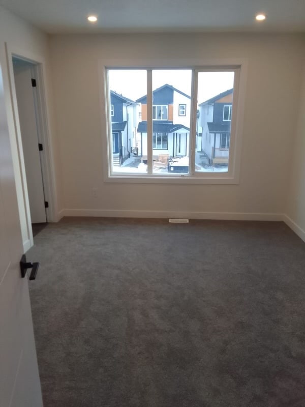 Photo - 12468 47 St NW Unit Main