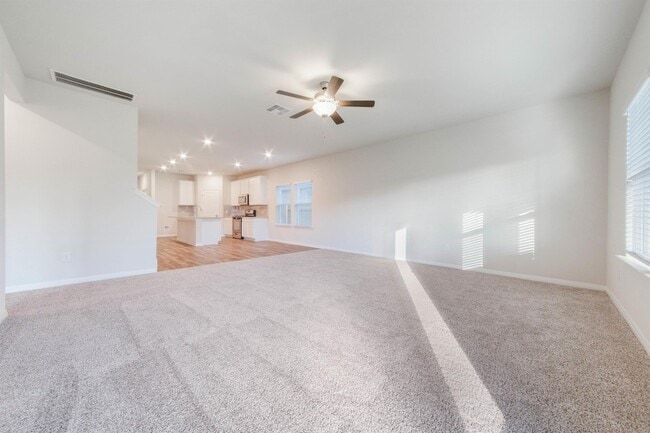 Photo - 14317 Heartland Dr