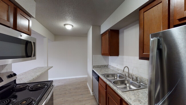 Midland Court Apartments