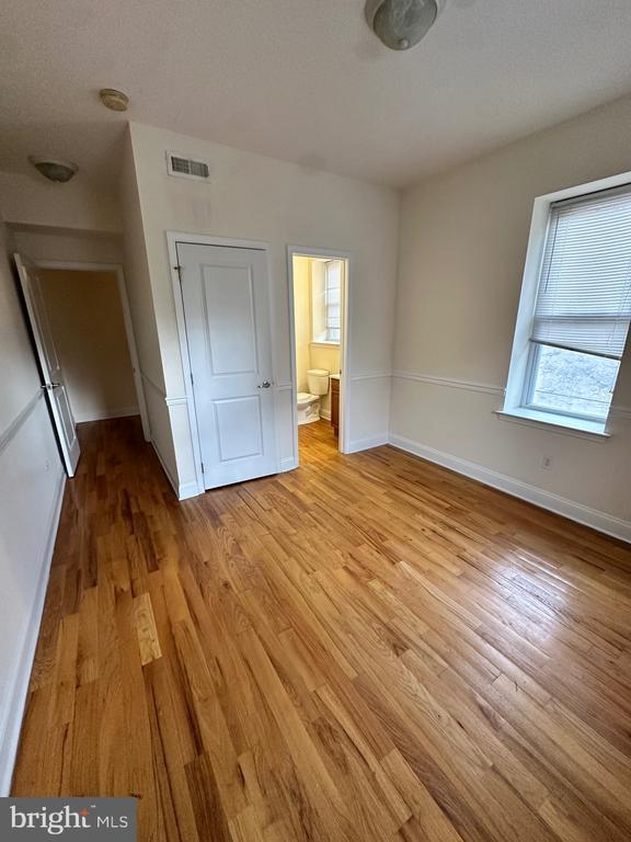 Photo - 2258 N Park Ave