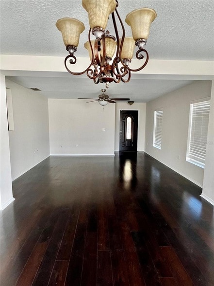 Photo - 18916 Randall Pl