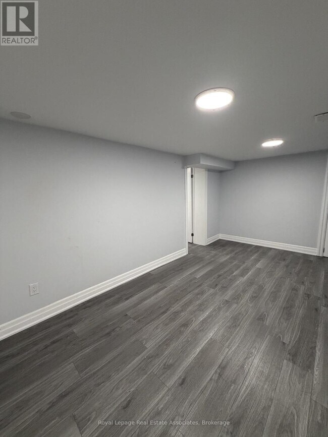 Photo - 46 Dell Park Ave