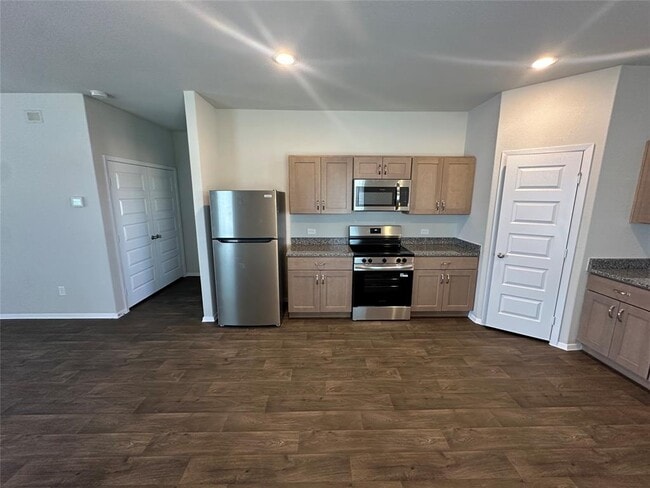 Photo - 2700 Towy Rd