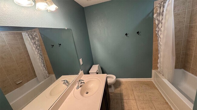 Photo - 18703 Brown Redbud Ct