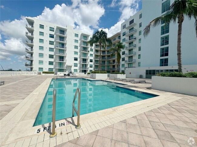 Building Photo - 140 S Dixie Hwy Rental