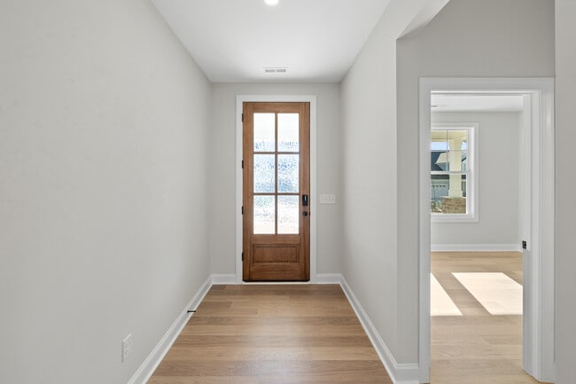 Photo - 253 Murray Grey Ln