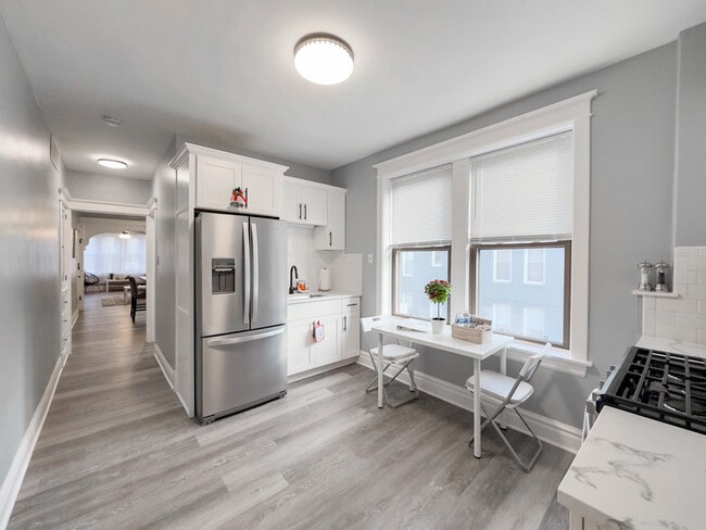 Photo - 2039 W 23rd St Unit 2