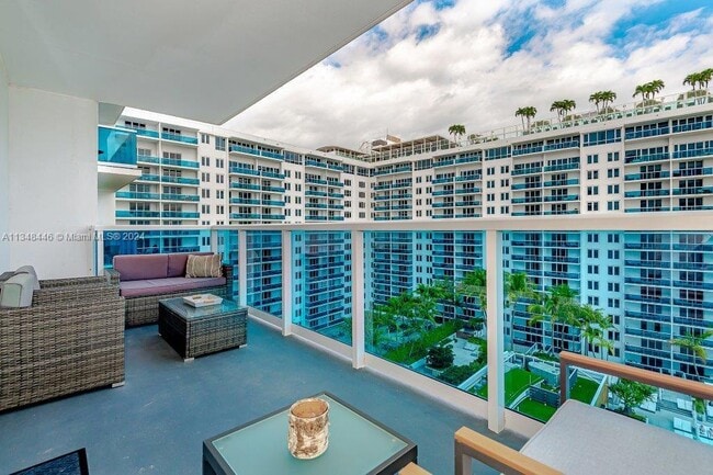 Photo - 2301 Collins Ave Unit 1115