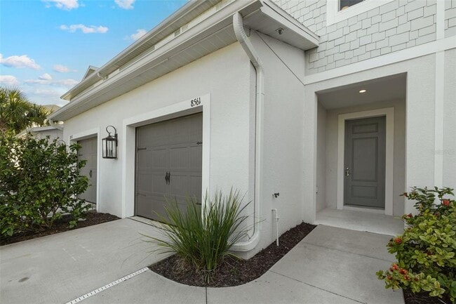 Photo - 8561 Canyon Creek Trail