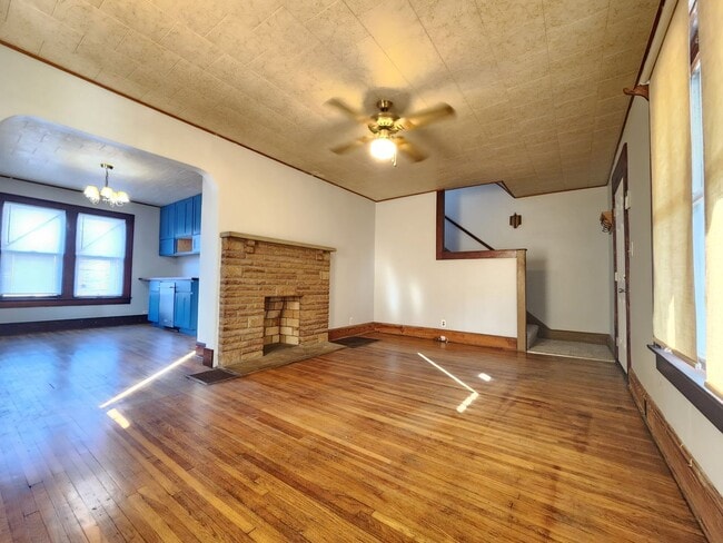 Photo - 183 N Wayne Ave