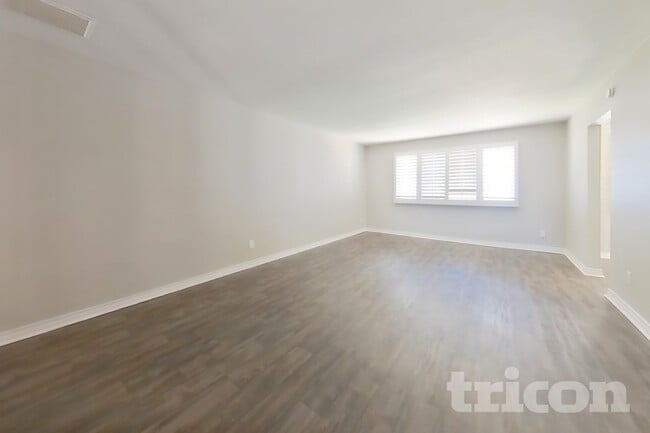 Photo - 4009 W Hayward Ave
