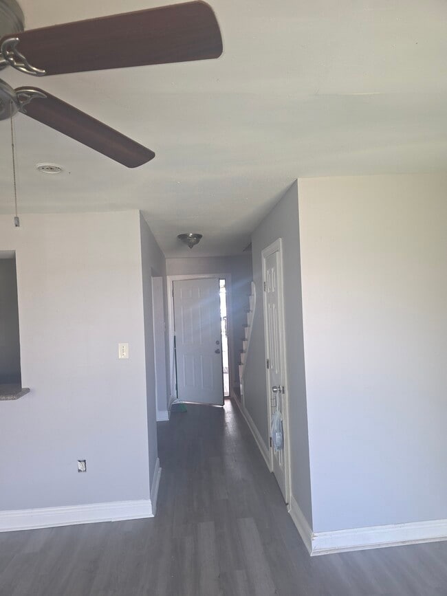 601 E Judge Perez Dr