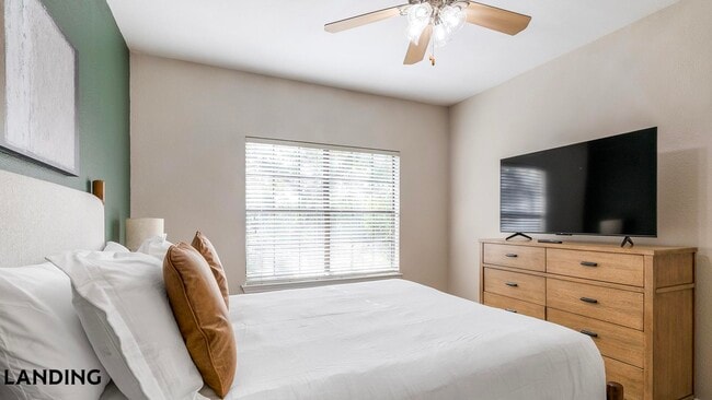 165 Forestbrook Dr Unit 724