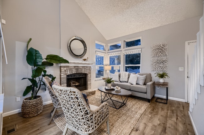 Photo - 9048 Bermuda Cir