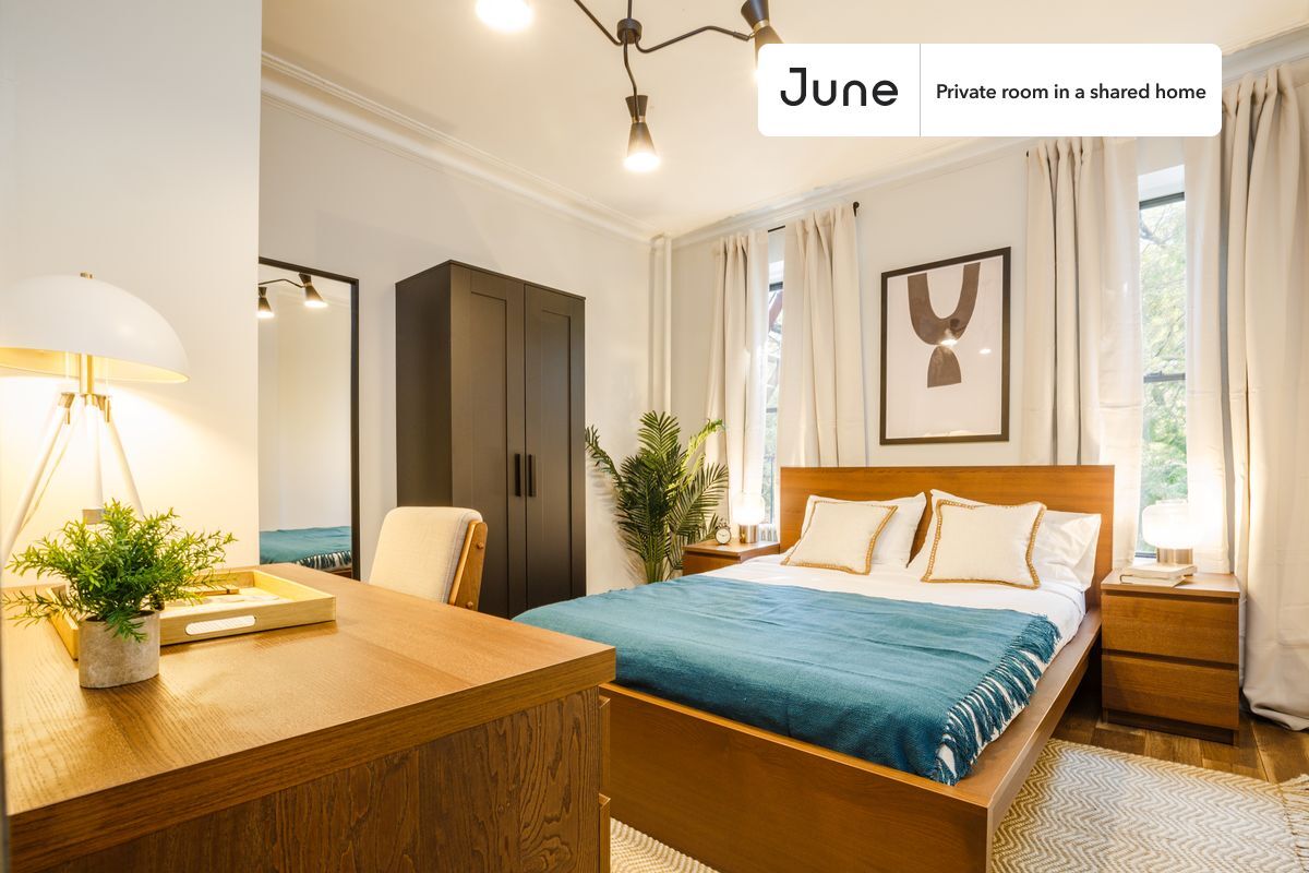 Private bedroom in 3 bed/1 bath Home - Private bedroom in 3 bed/1 bath Home