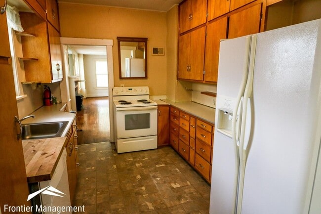 Photo - Beautiful Bungalow Located in Central Manh...