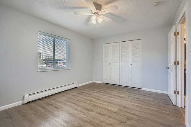 Photo - 2880 Eliot Cir Unidad 102