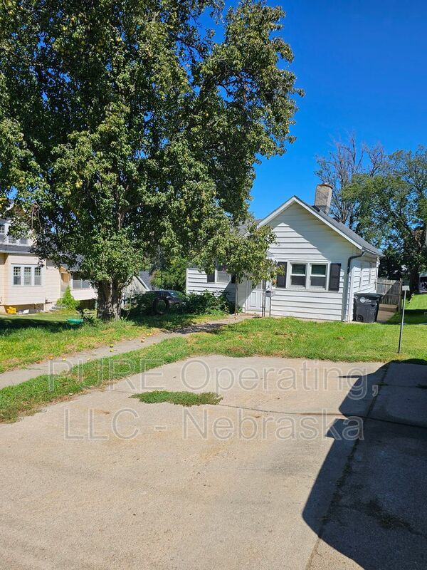 Photo - 2011 S 7th St