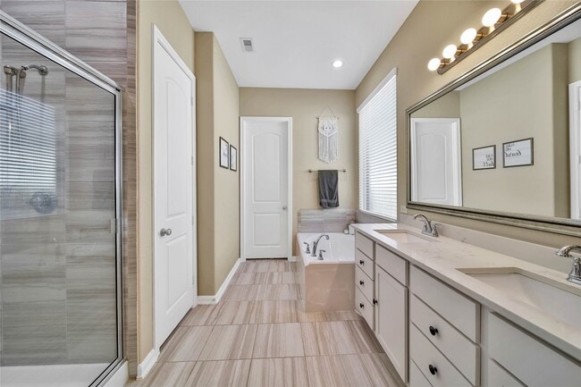 Photo - 120 Buckeye Dr