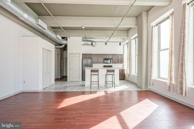 Photo - 511 N Broad St Unit 205